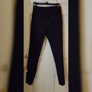 FOREVER 21 BLACK HIGH WAISTED JEANS